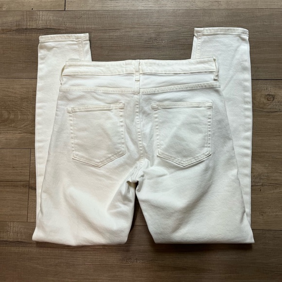 Everlane White Mid Rise Skinny Jeans - Picture 5 of 7
